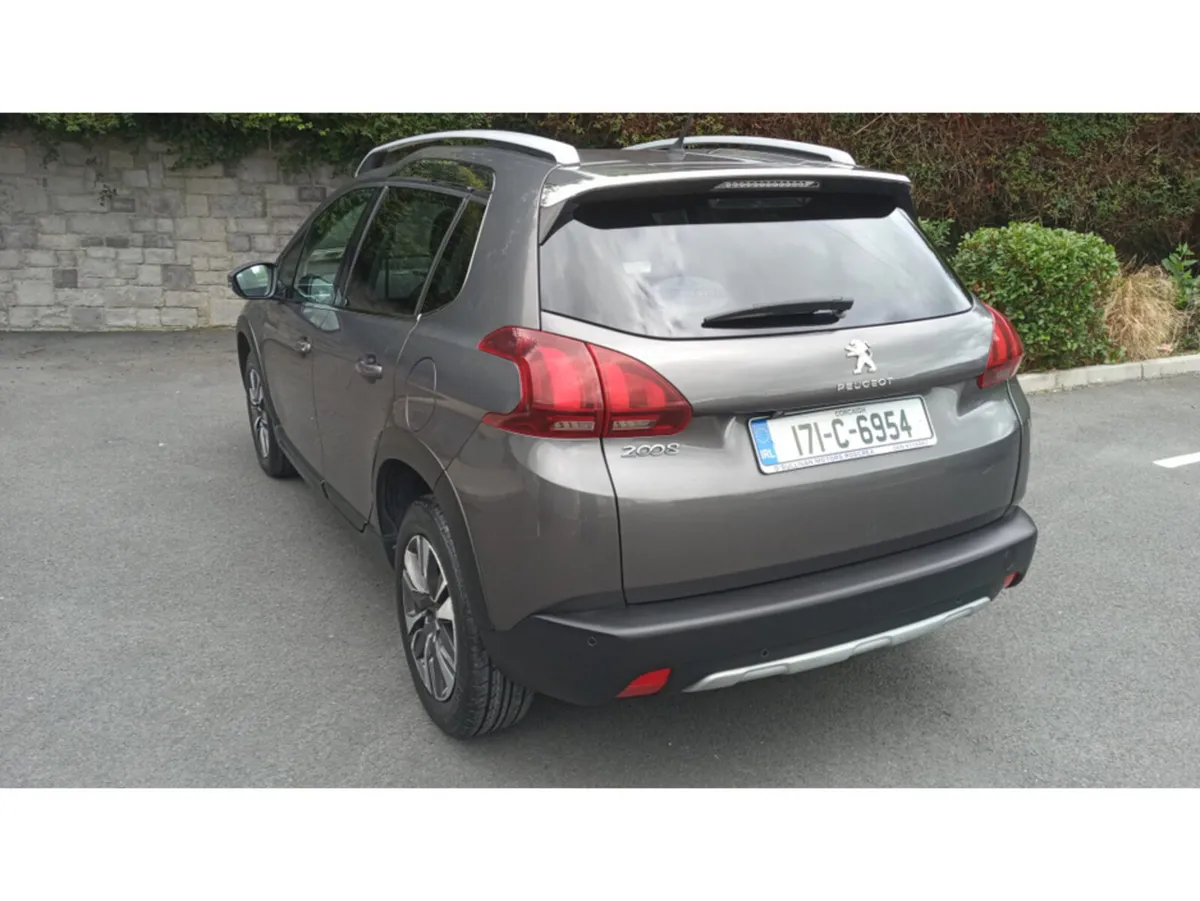 Peugeot 2008 Estate, Diesel, 2017, Grey