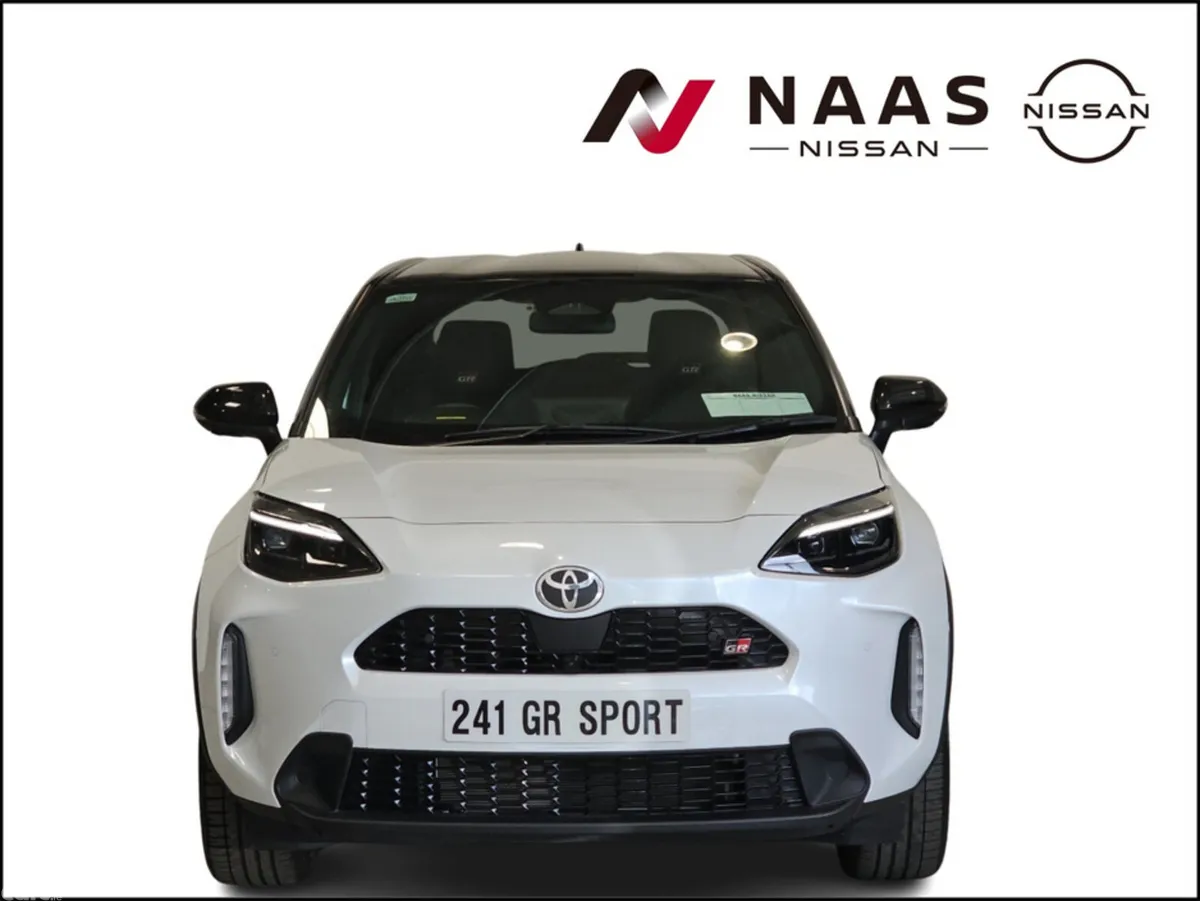 Toyota Yaris Cross MPV, Petrol Hybrid, 2024, White