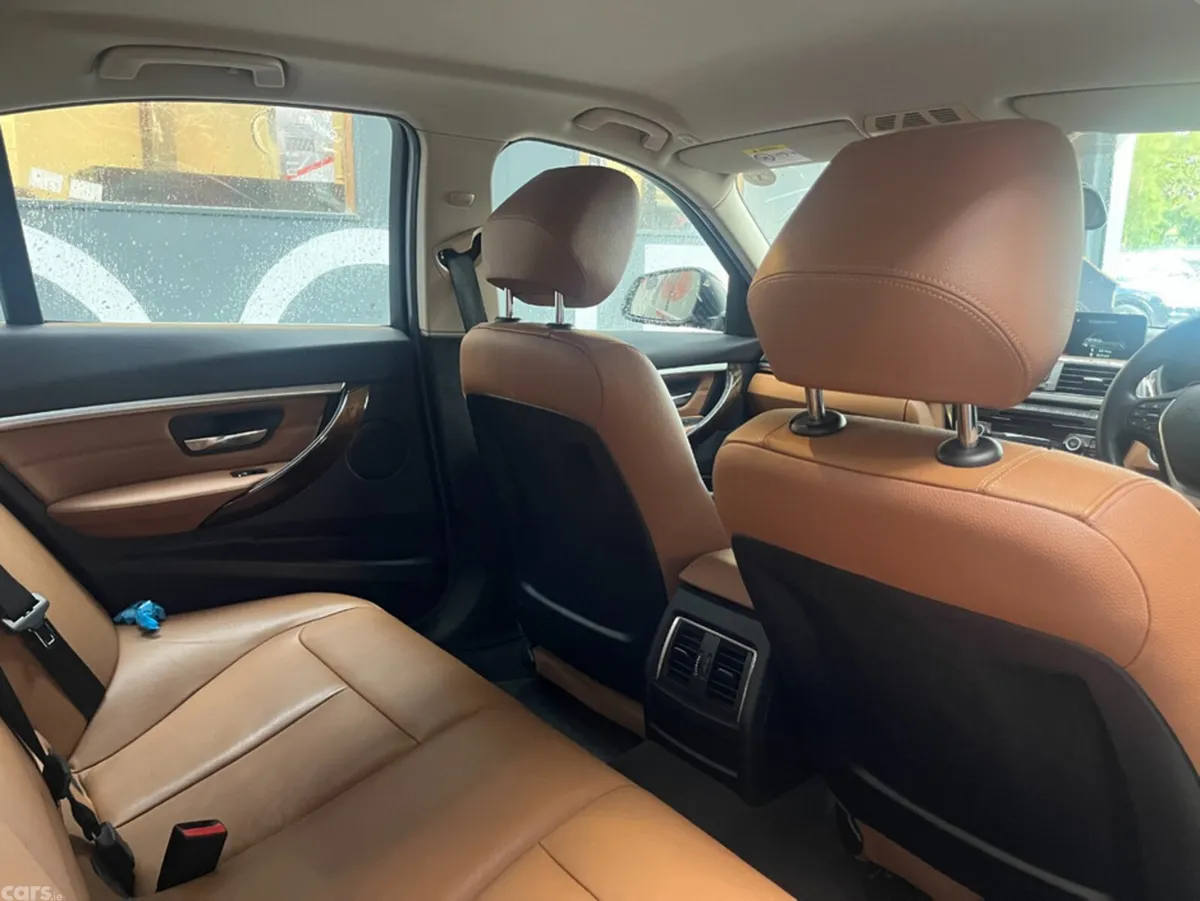 BMW 3-Series Saloon, Petrol, 2017, Black