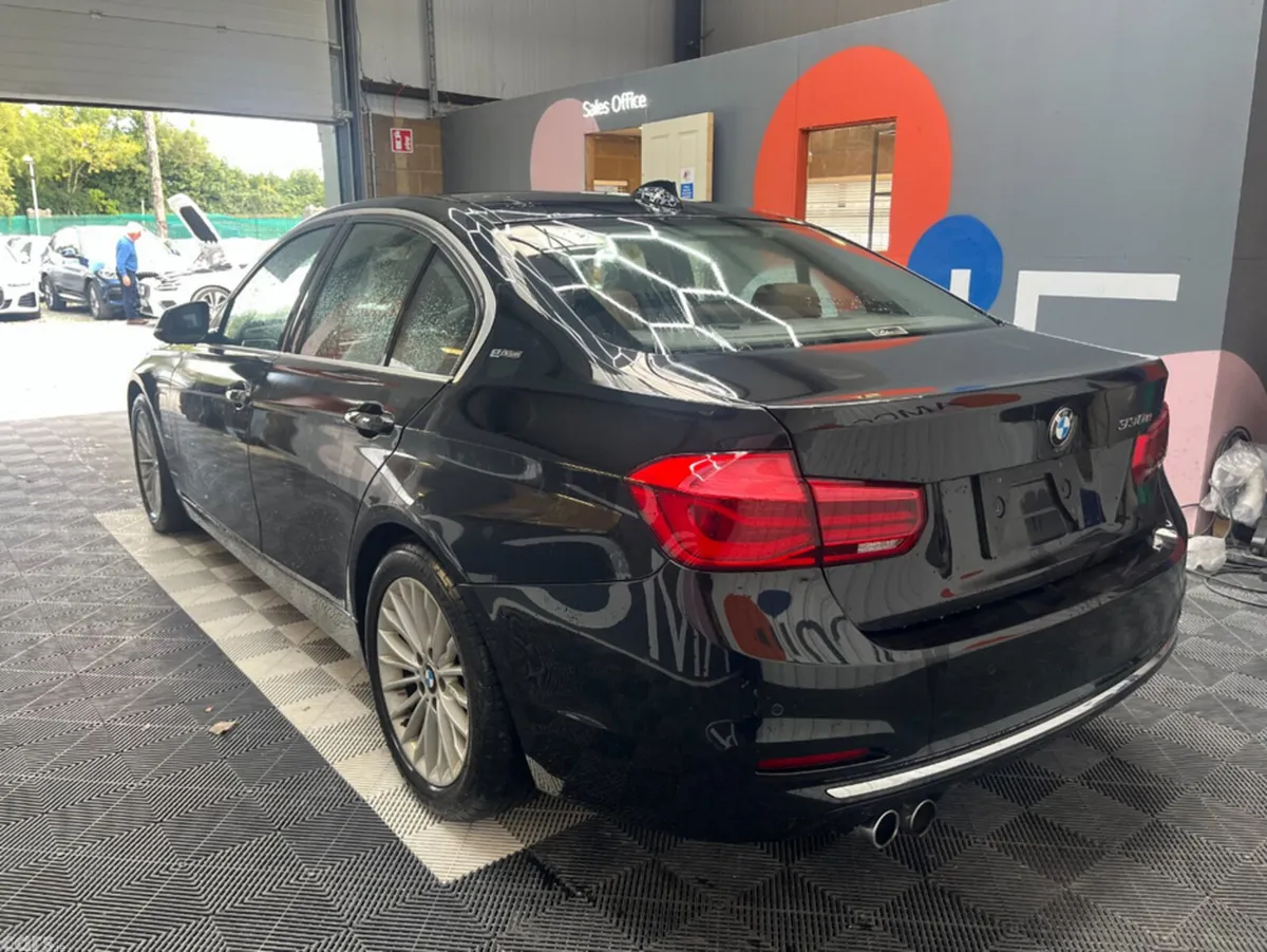 BMW 3-Series Saloon, Petrol, 2017, Black