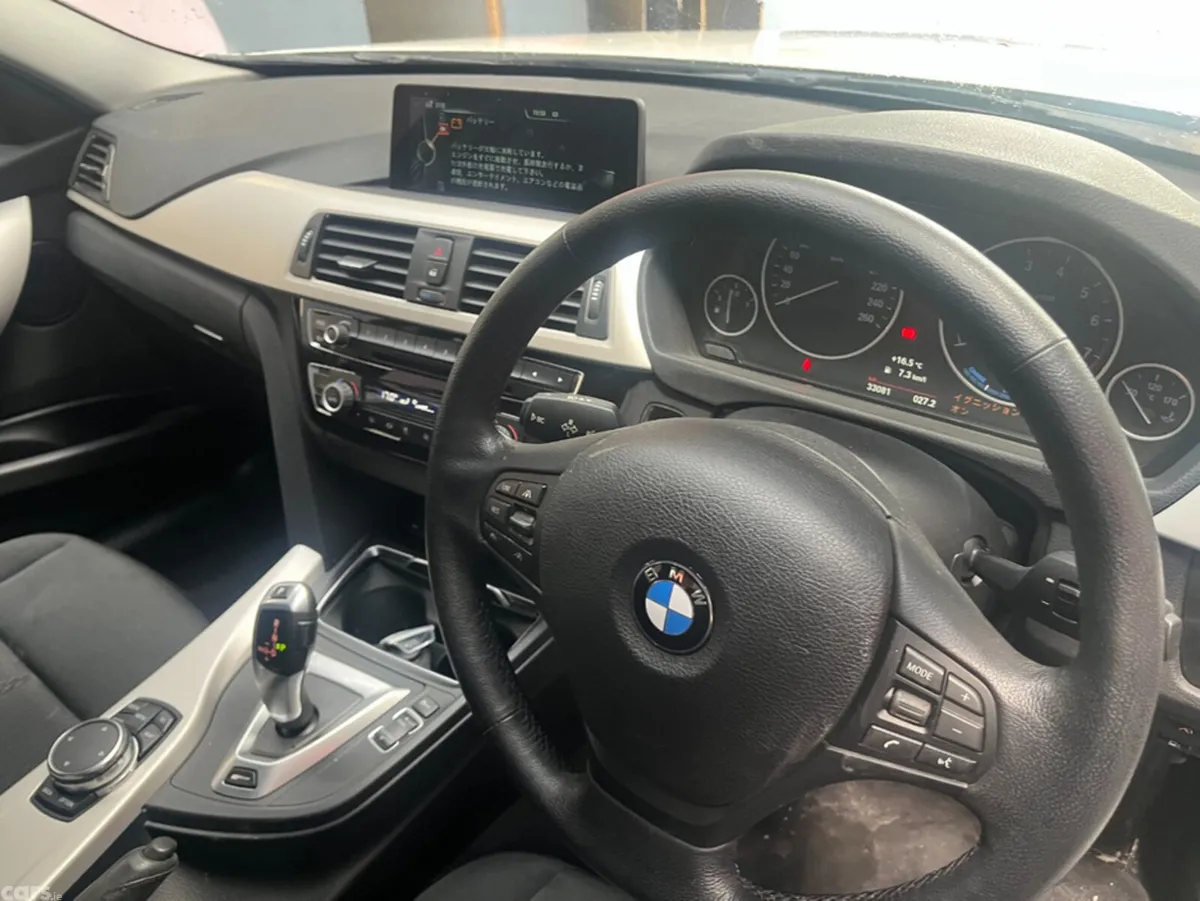 BMW 3-Series Saloon, Petrol, 2016, White