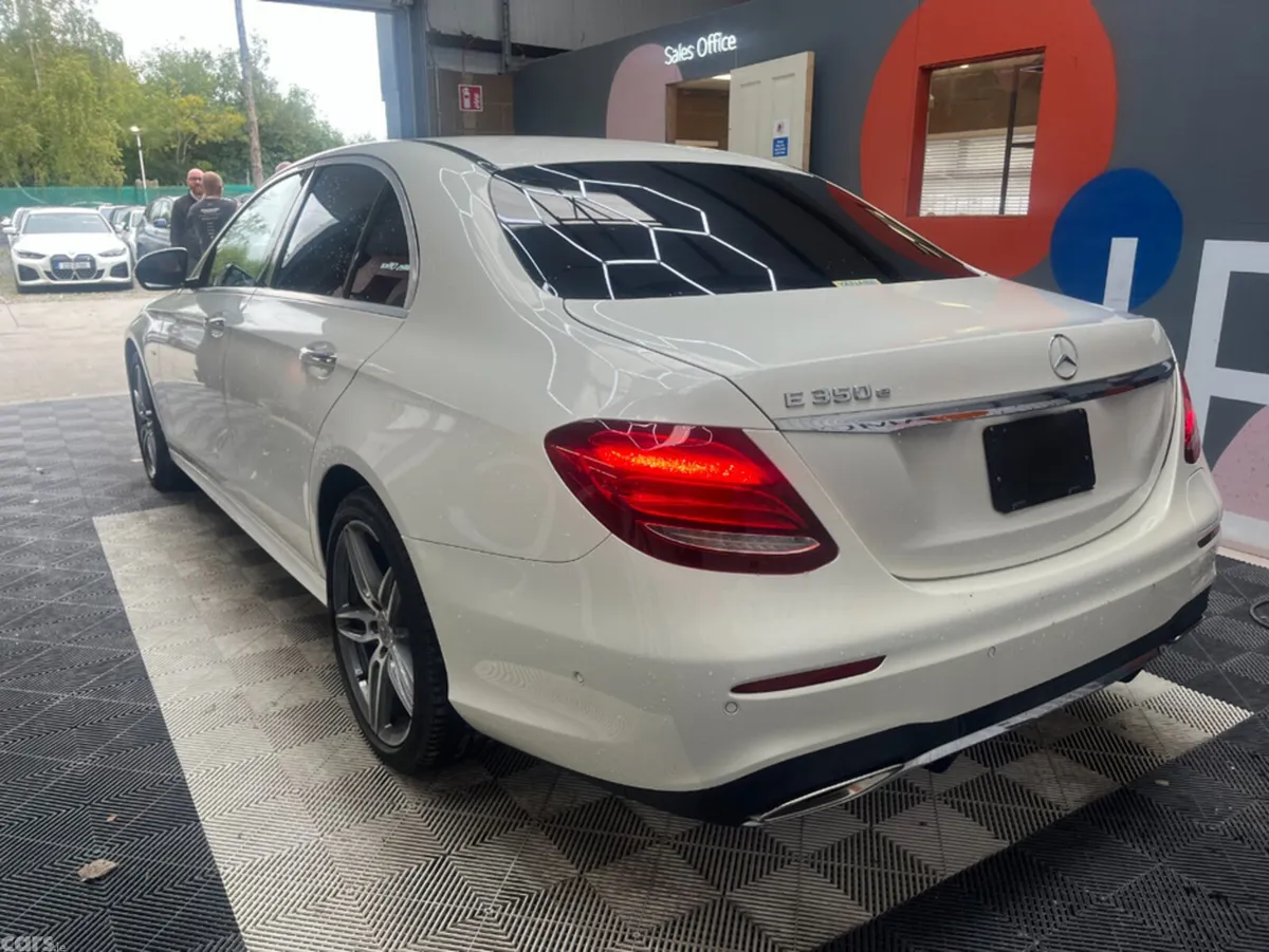Mercedes-Benz E-Class Saloon, Petrol Plug-in Hybrid, 2017, White