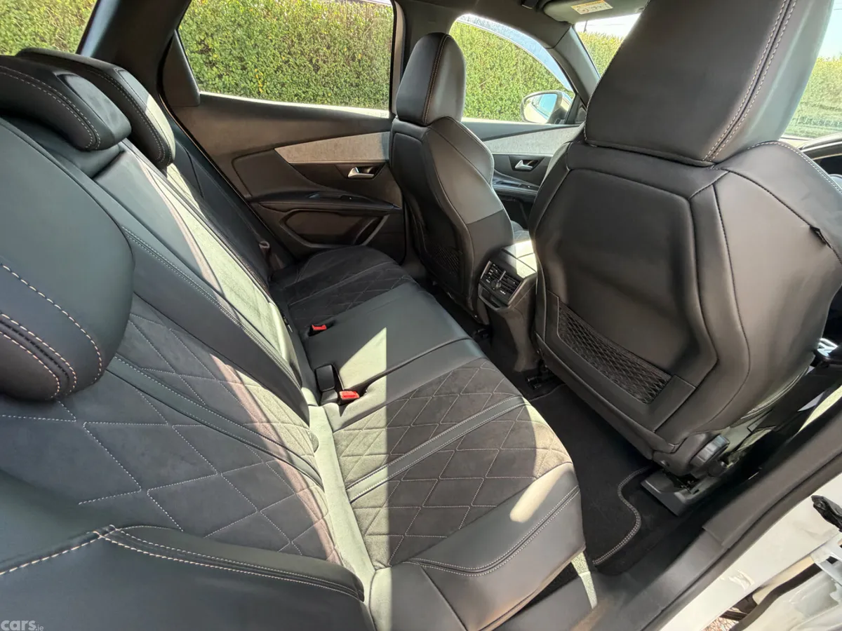 Peugeot 3008 SUV, Diesel, 2019, White
