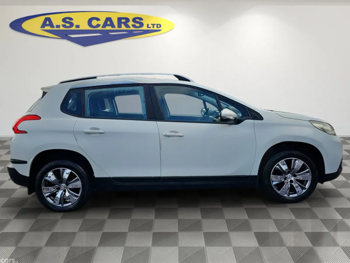 Peugeot 2008 Hatchback, Diesel, 2015, White