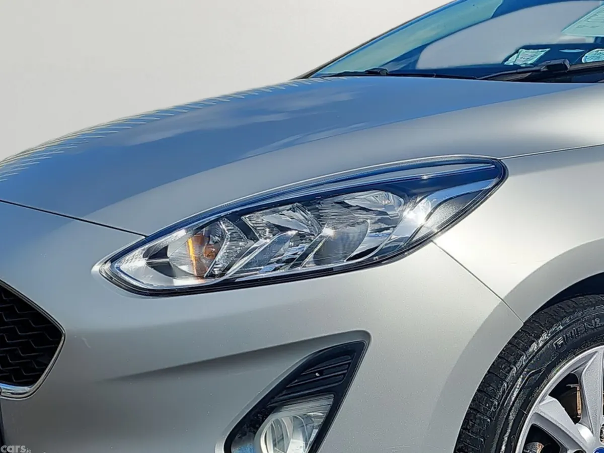 Ford Fiesta Hatchback, Petrol, 2018, Grey