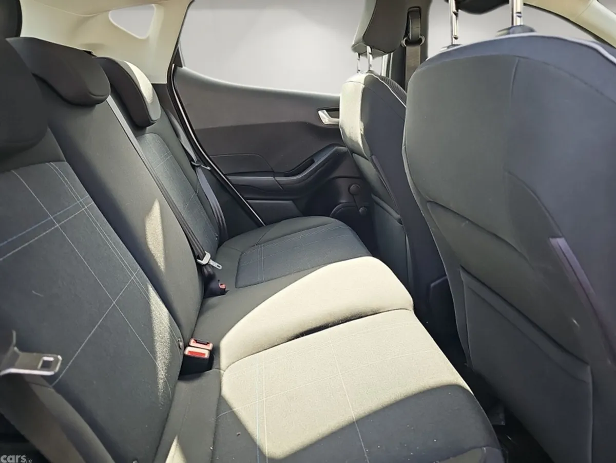 Ford Fiesta Hatchback, Petrol, 2018, Grey