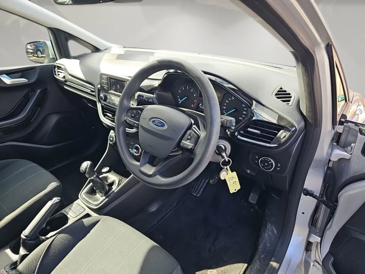 Ford Fiesta Hatchback, Petrol, 2018, Grey