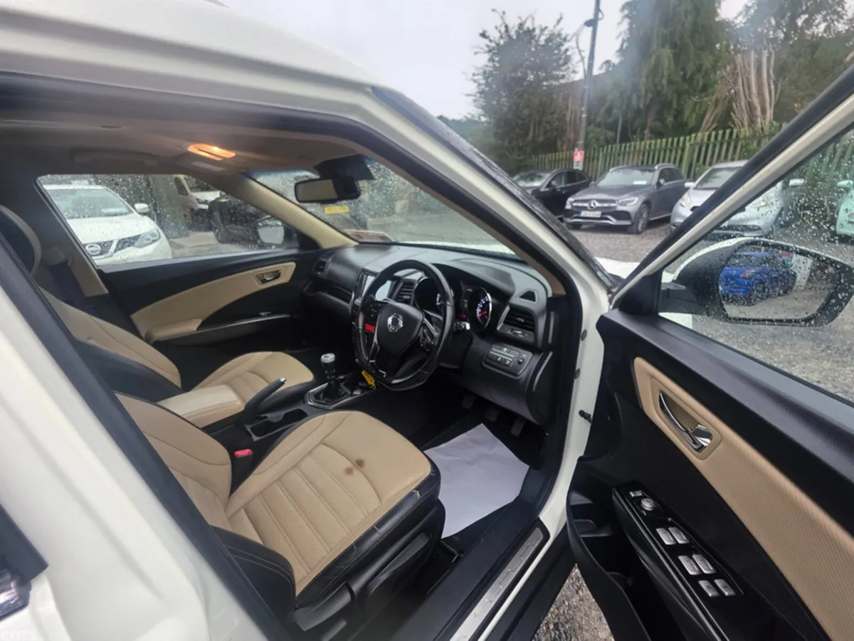 SsangYong Tivoli SUV, Diesel, 2018, White