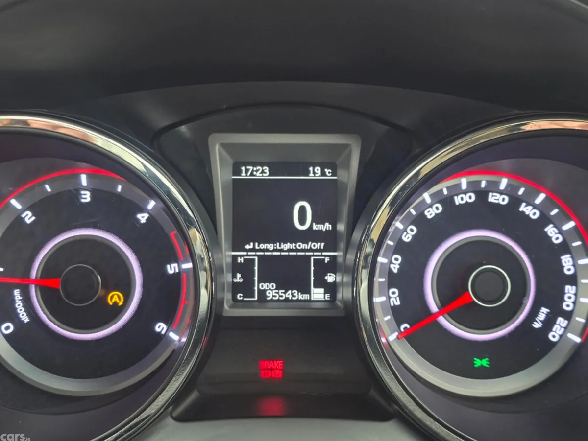 SsangYong Tivoli SUV, Diesel, 2018, White