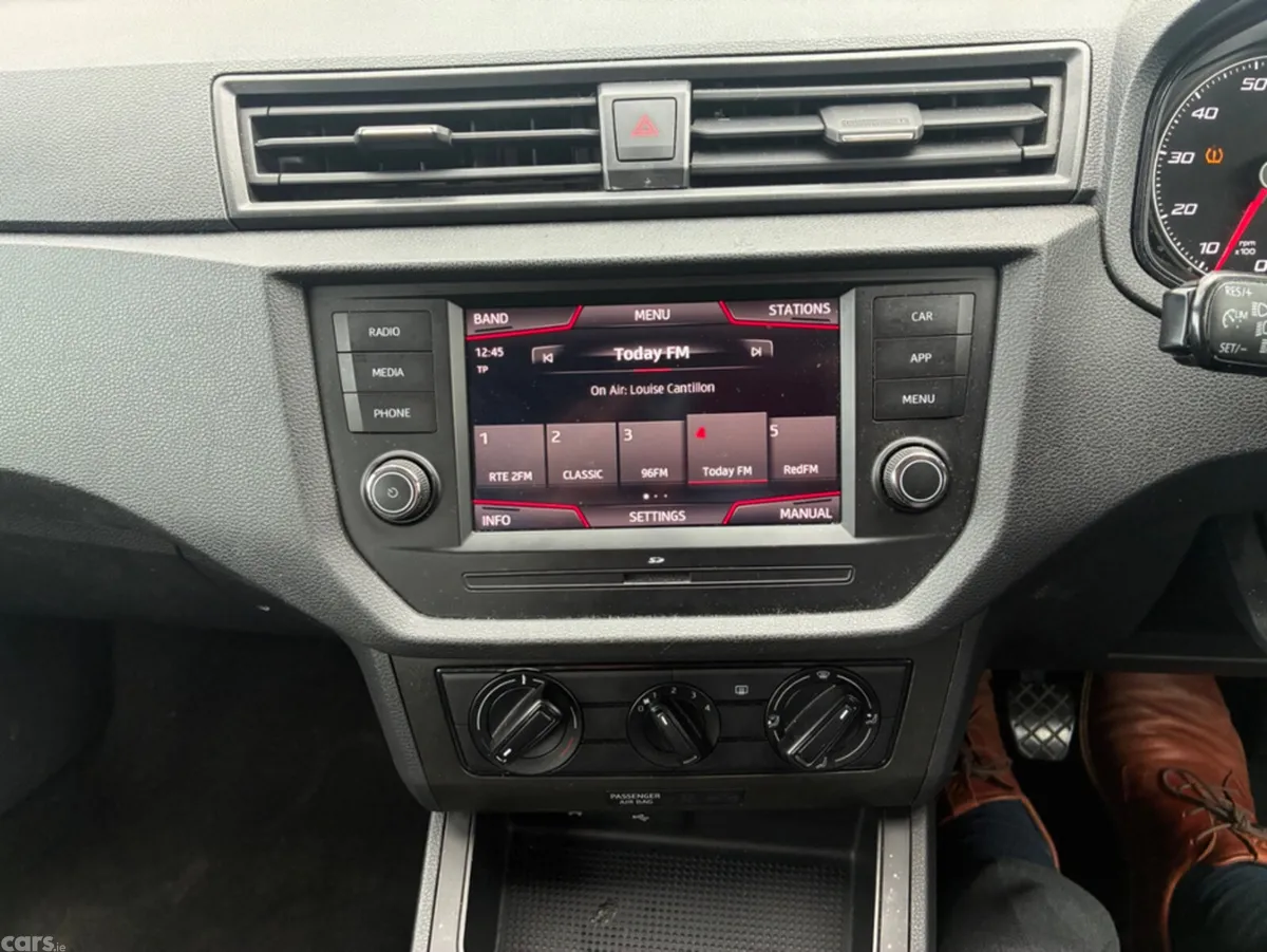 SEAT Ibiza Hatchback, Petrol, 2019, Silver