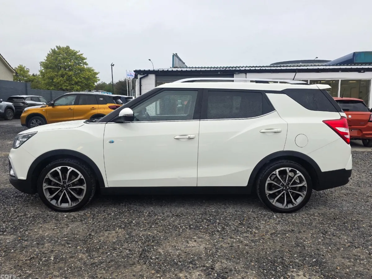 SsangYong Tivoli SUV, Diesel, 2018, White