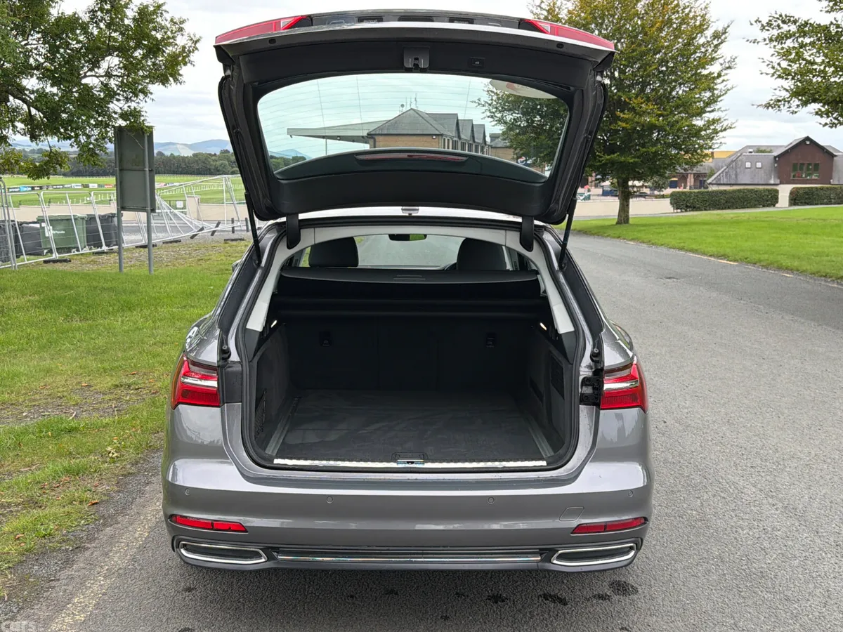 Audi A6 Estate, Diesel, 2019, Grey