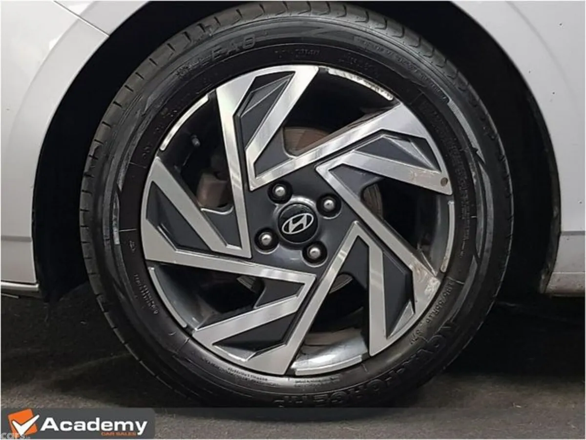 Hyundai i20 Hatchback, Petrol, 2024, Grey