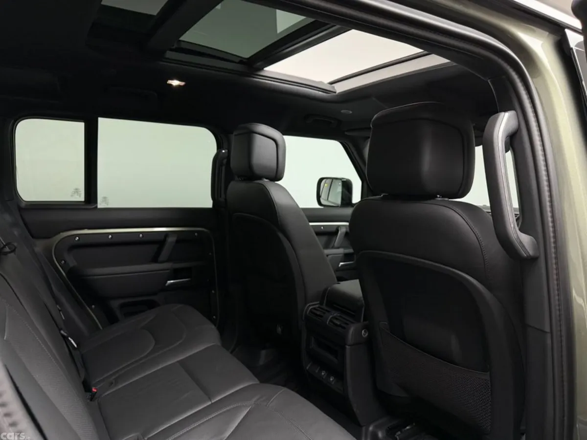 Land Rover Defender SUV, Petrol Plug-in Hybrid, 2025, Green