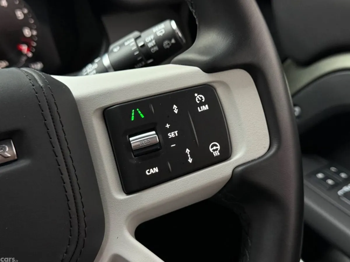 Land Rover Defender SUV, Petrol Plug-in Hybrid, 2025, Green