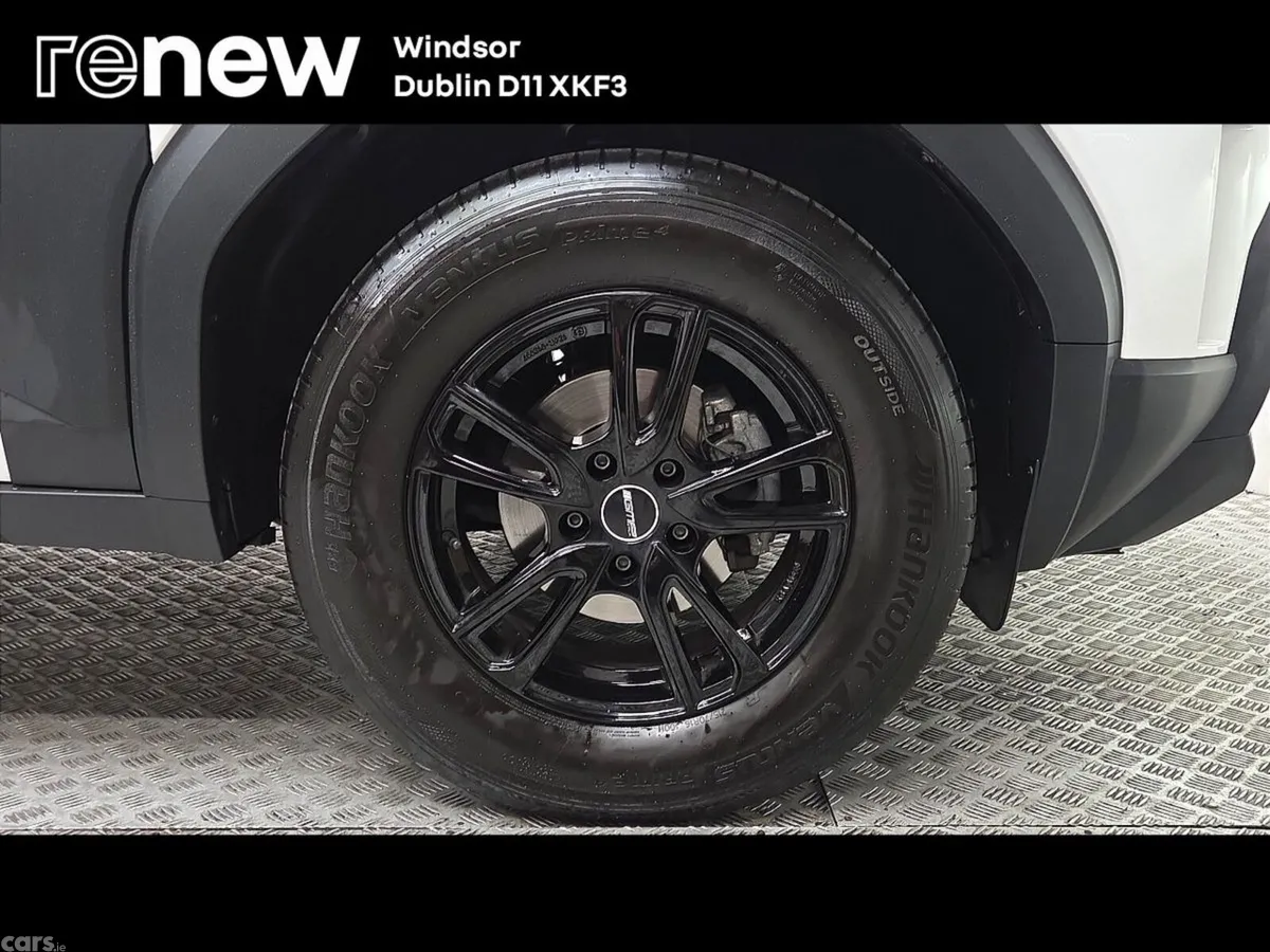 Dacia Duster SUV, Petrol, 2025, White