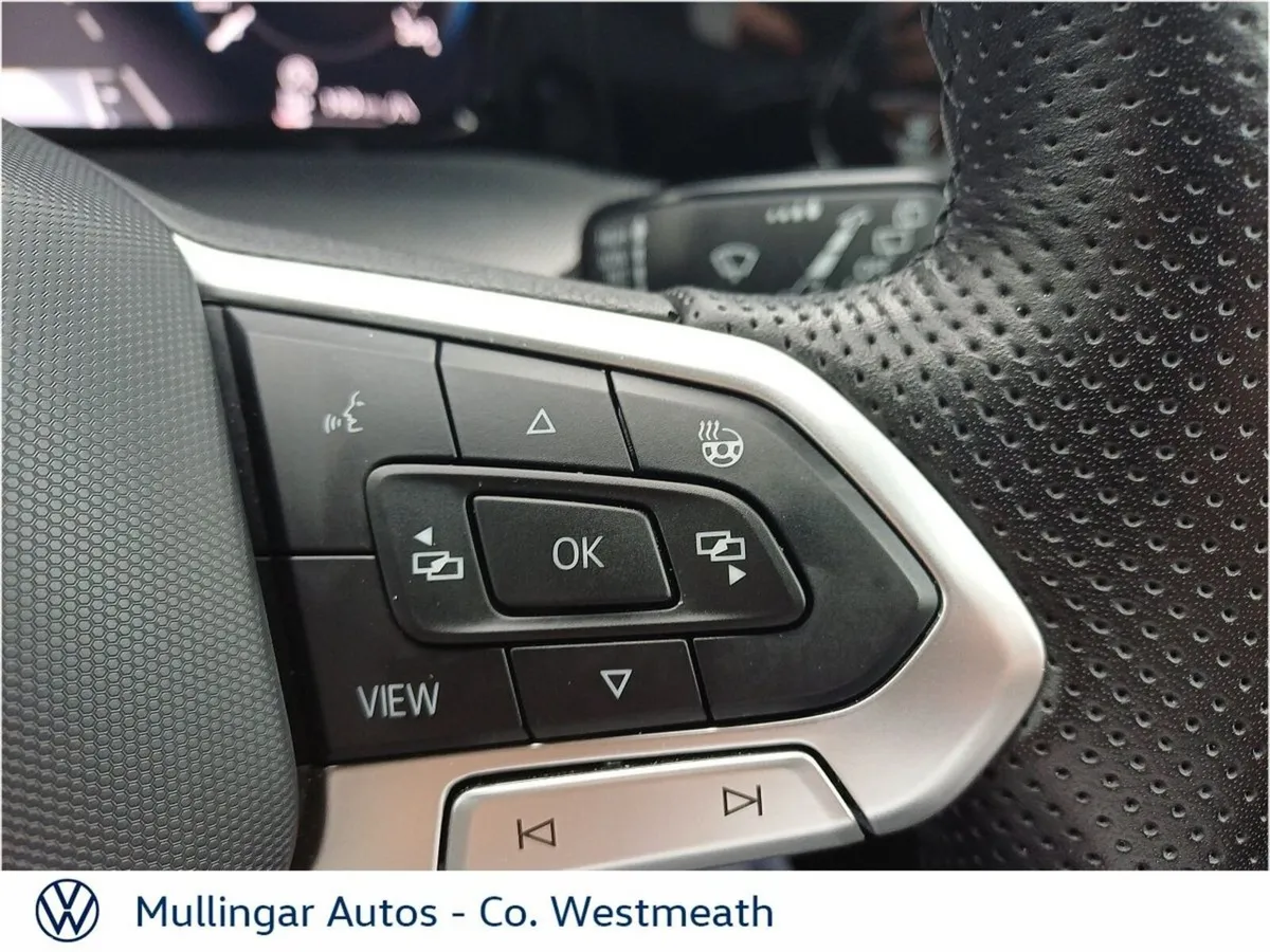 Volkswagen Golf Estate, Petrol, 2024, Grey