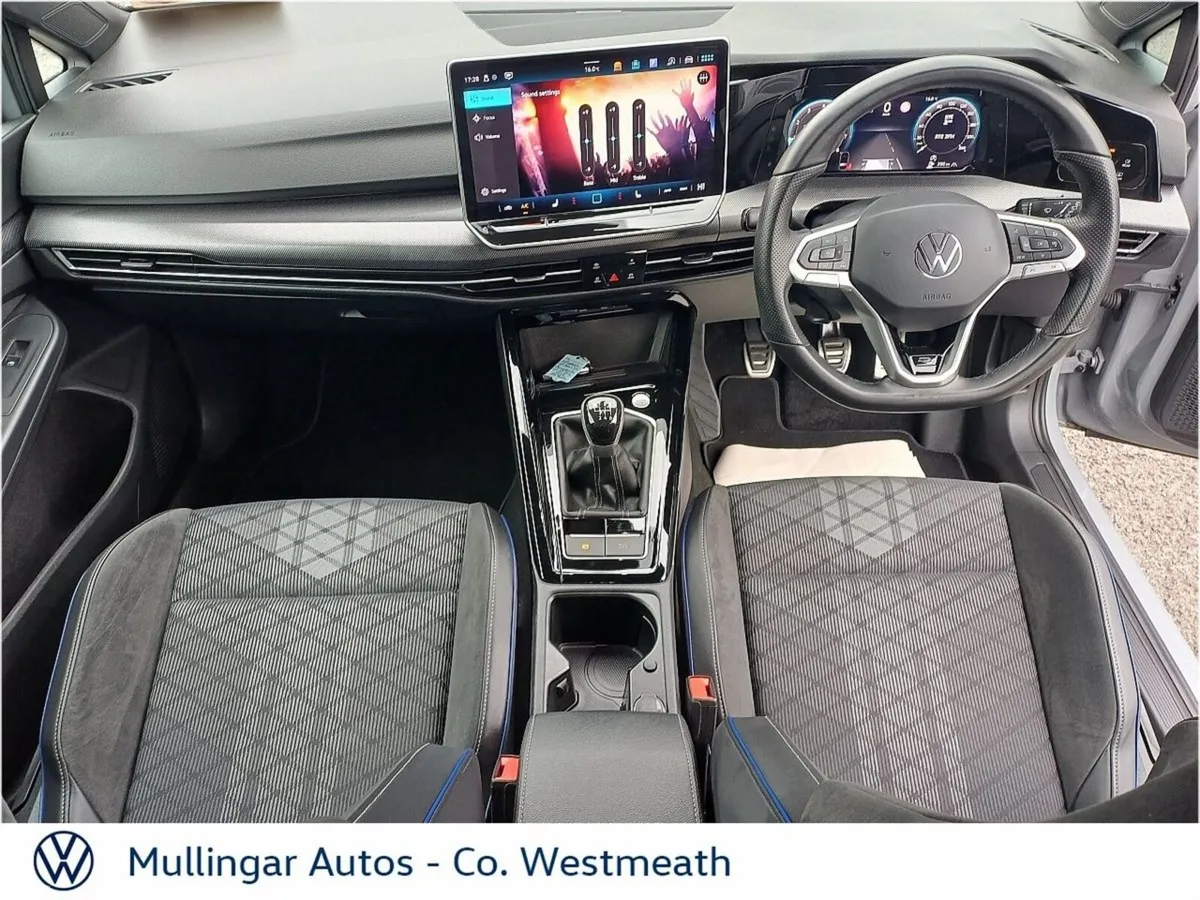 Volkswagen Golf Estate, Petrol, 2024, Grey
