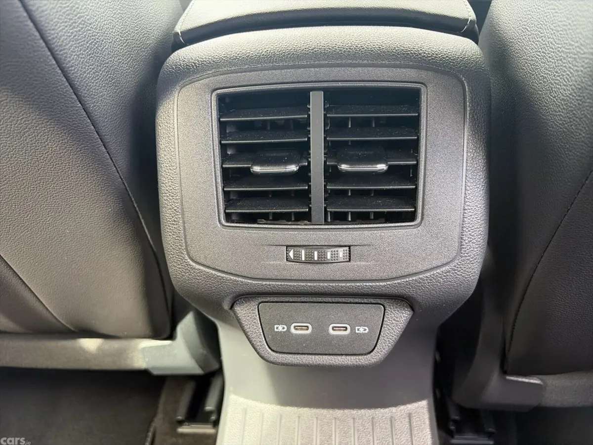 Volkswagen T-Roc SUV, Petrol, 2023, Grey
