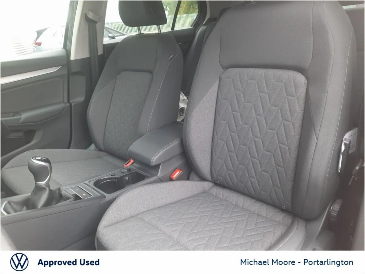 Volkswagen Golf Estate, Petrol, 2026, Grey