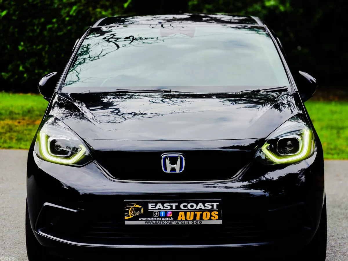 Honda Fit Hatchback, Petrol Hybrid, 2021, Black