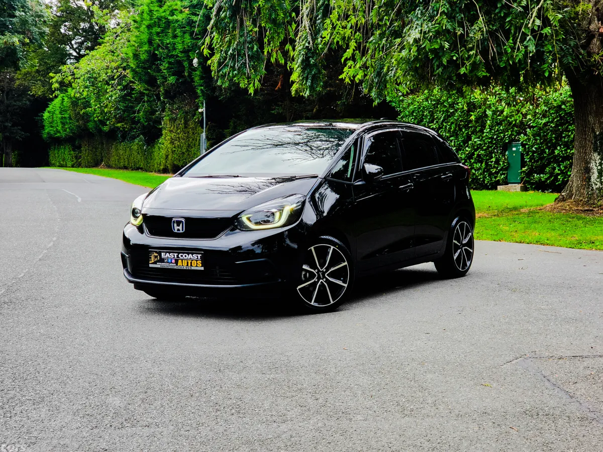Honda Fit Hatchback, Petrol Hybrid, 2021, Black