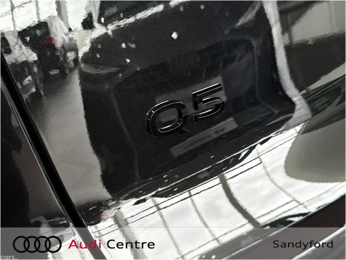 Audi Q5 Hatchback, Petrol Plug-in Hybrid, 2026, Black