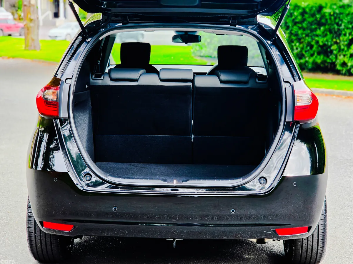 Honda Fit Hatchback, Petrol Hybrid, 2021, Black