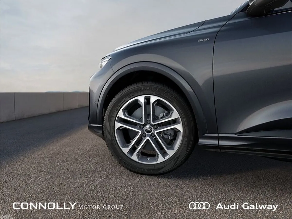 Audi Q5 SUV, Petrol Plug-in Hybrid, 2027, Grey