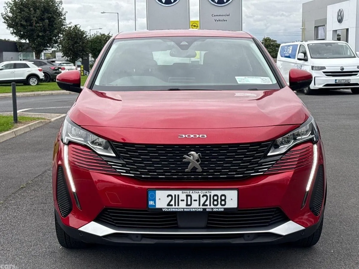 Peugeot 3008 MPV, Diesel, 2021, Red