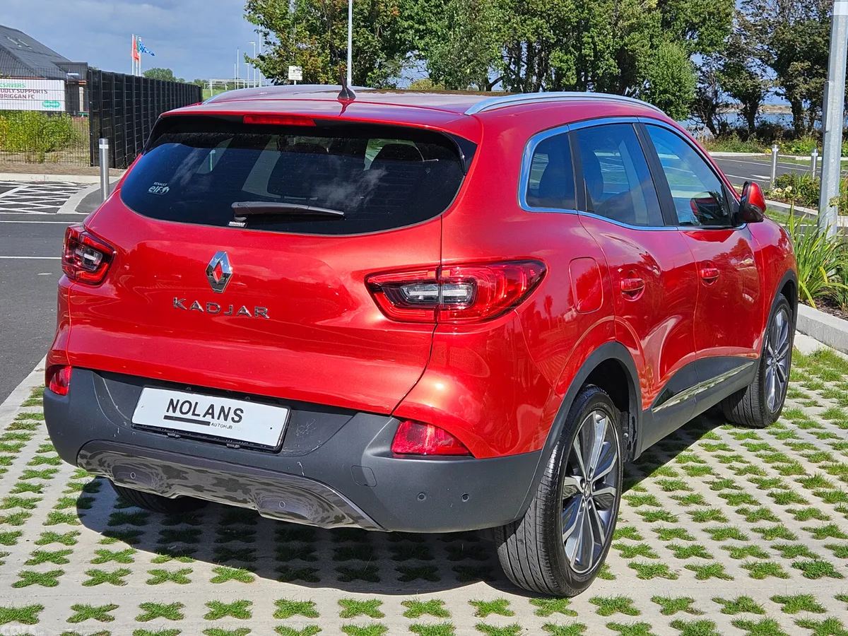 Renault Kadjar SUV, Petrol, 2018, Red