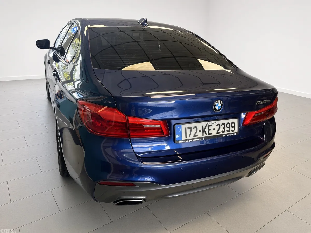 BMW 5-Series Saloon, Petrol Hybrid, 2017, Blue
