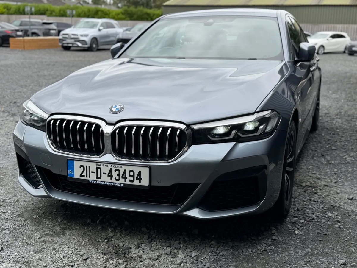 BMW 5-Series Saloon, Petrol Hybrid, 2021, Blue