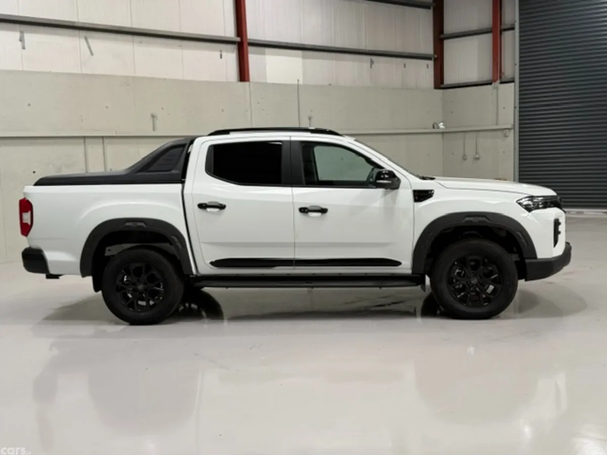 Maxus Other Pick Up, Diesel, 2026, White