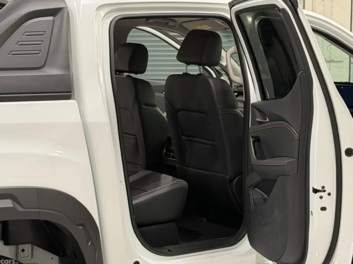 Maxus Other Pick Up, Diesel, 2026, White