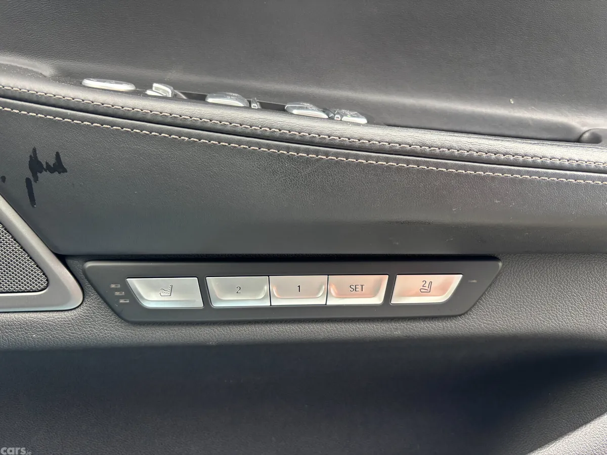 BMW 7-Series Saloon, Petrol Plug-in Hybrid, 2018, White