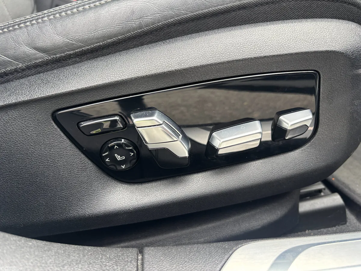 BMW 7-Series Saloon, Petrol Plug-in Hybrid, 2018, White
