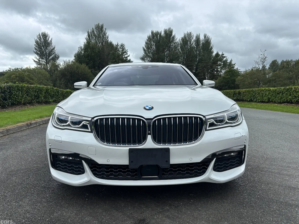BMW 7-Series Saloon, Petrol Plug-in Hybrid, 2018, White