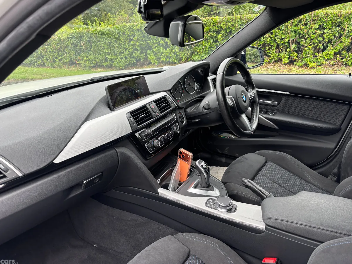 BMW 3-Series Estate, Diesel, 2017, White