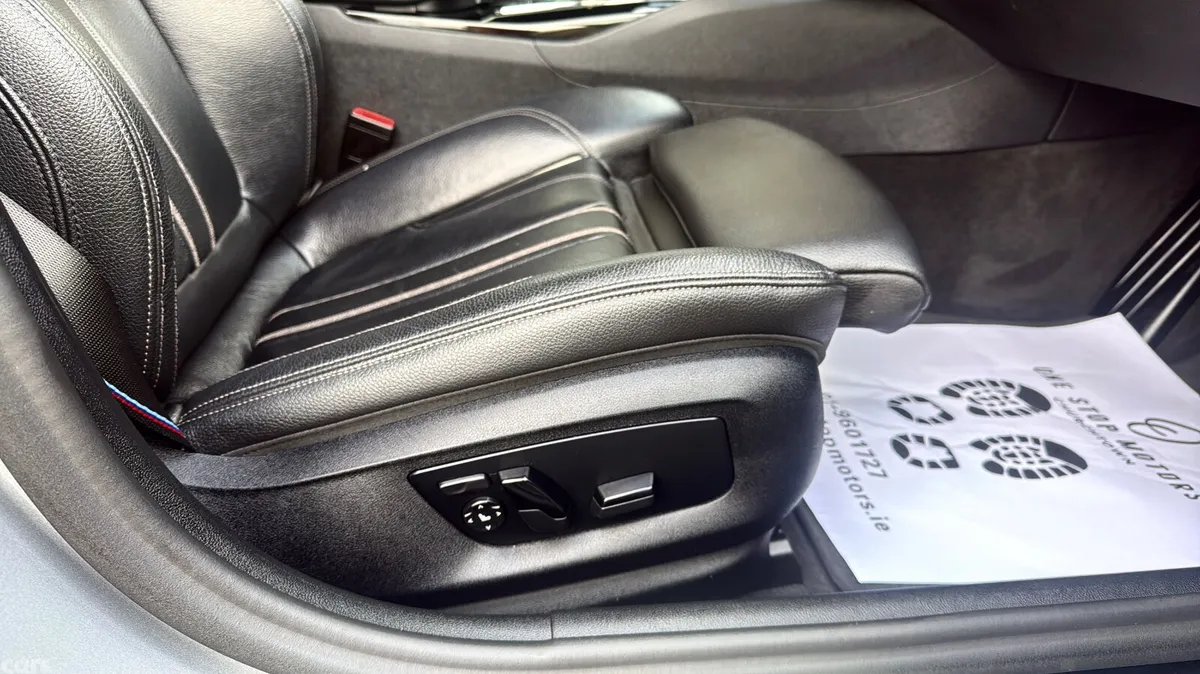 BMW 5-Series Saloon, Petrol Plug-in Hybrid, 2022, Grey