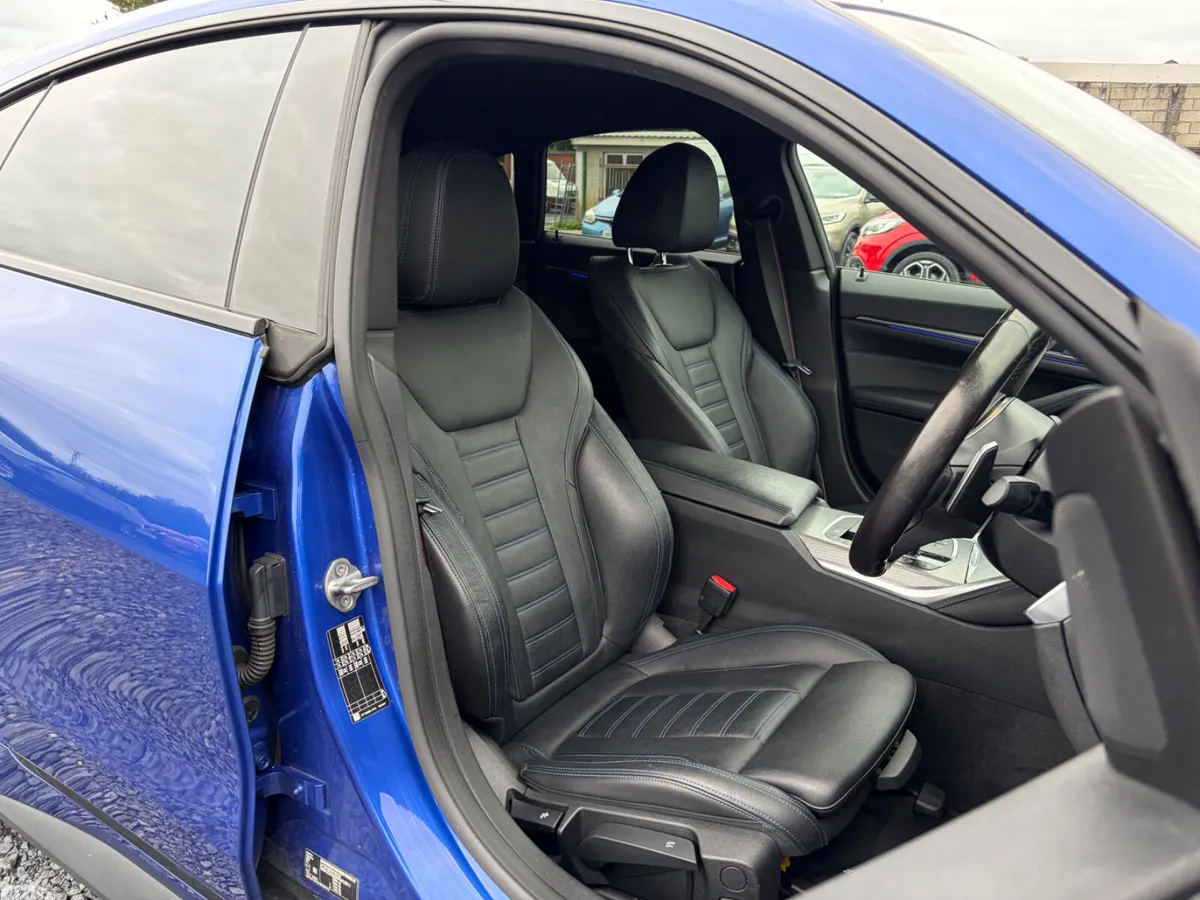 BMW 4-Series Coupe, Diesel, 2022, Blue