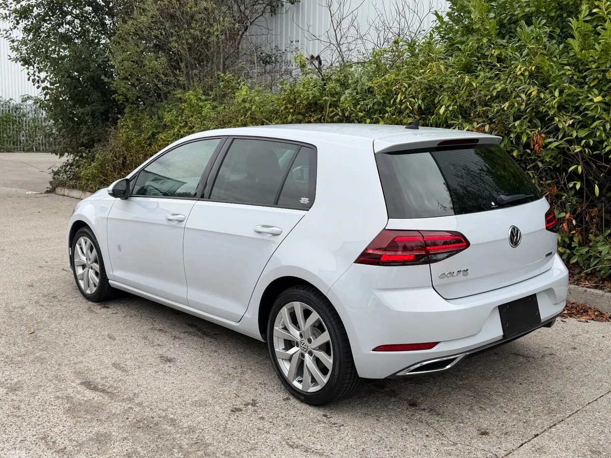 Volkswagen Golf Hatchback, Petrol, 2018, White