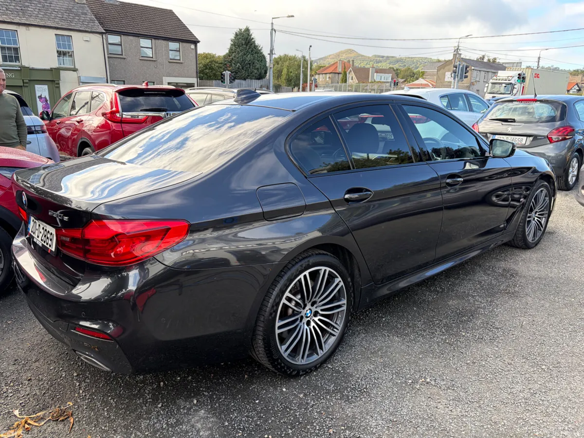 BMW 5-Series Saloon, Petrol Plug-in Hybrid, 2020, Grey