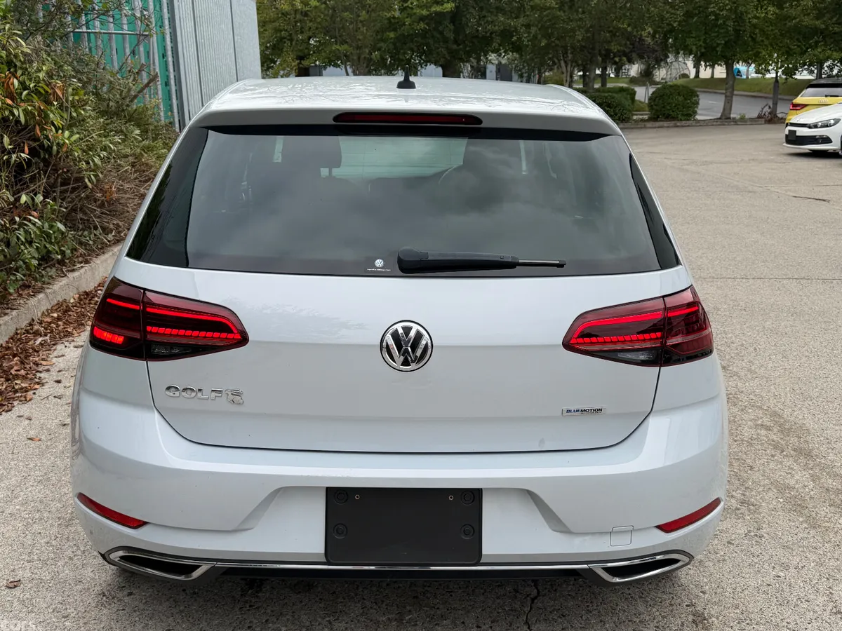 Volkswagen Golf Hatchback, Petrol, 2018, White