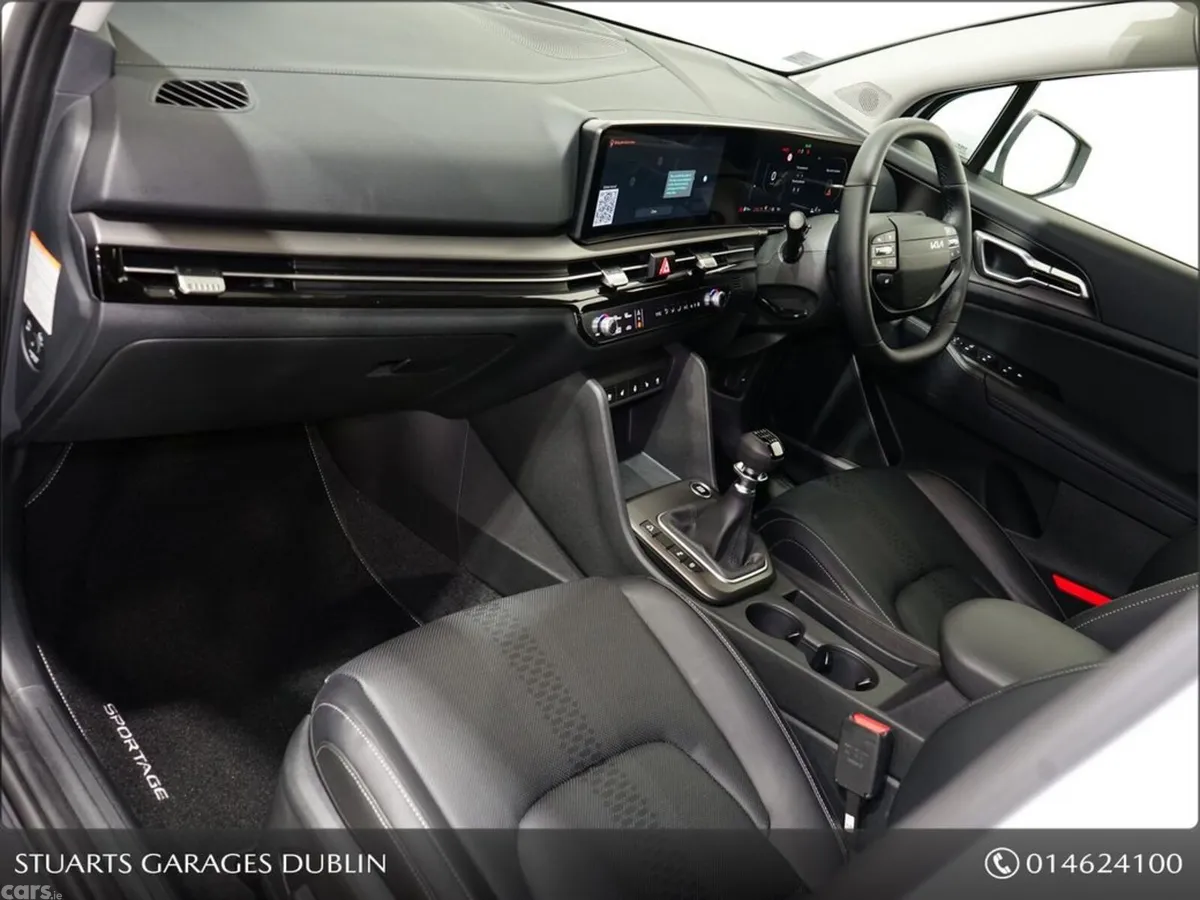 Kia Sportage MPV, Diesel Hybrid, 2026, White