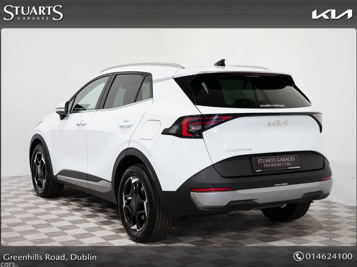 Kia Sportage MPV, Diesel Hybrid, 2026, White