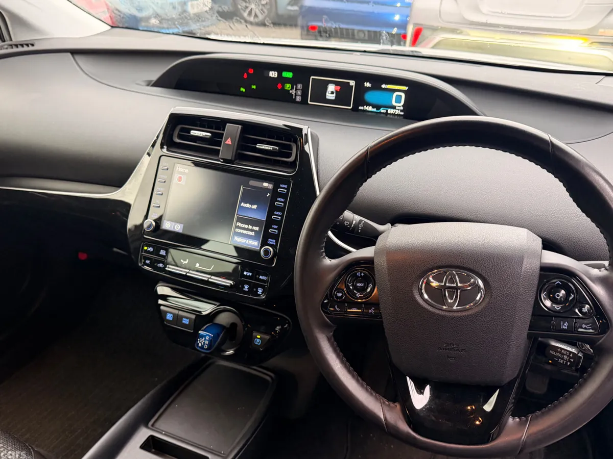 Toyota Prius Hatchback, Petrol Hybrid, 2022, White