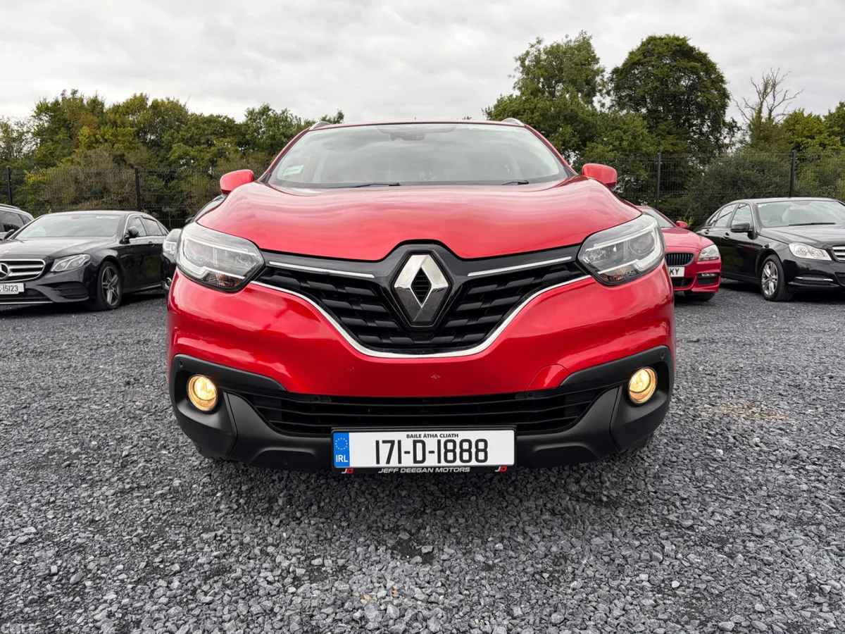 Renault Kadjar SUV, Diesel, 2017, Red