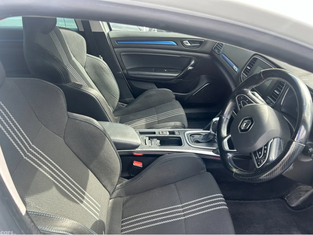 Renault Megane Estate, Diesel, 2017, White
