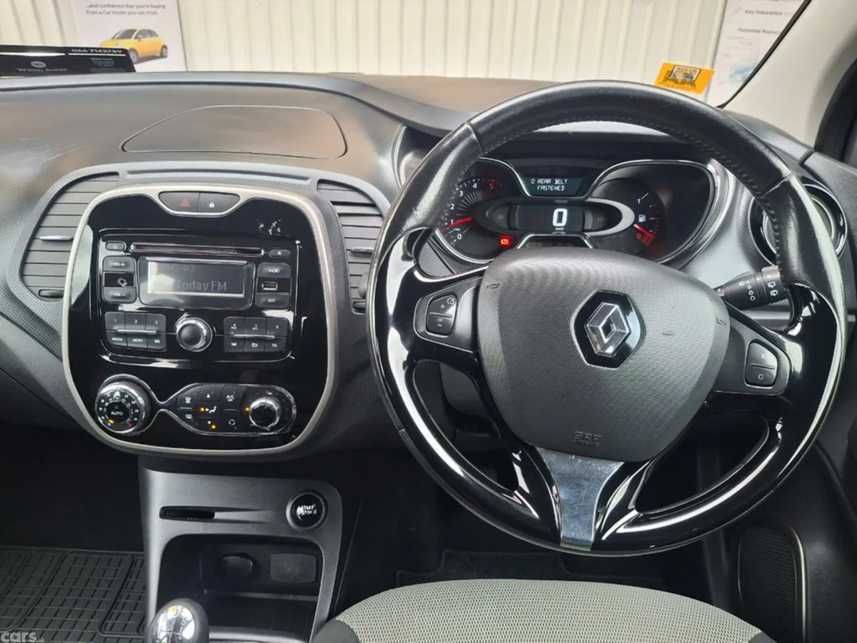 Renault Captur Hatchback, Diesel, 2016, Grey